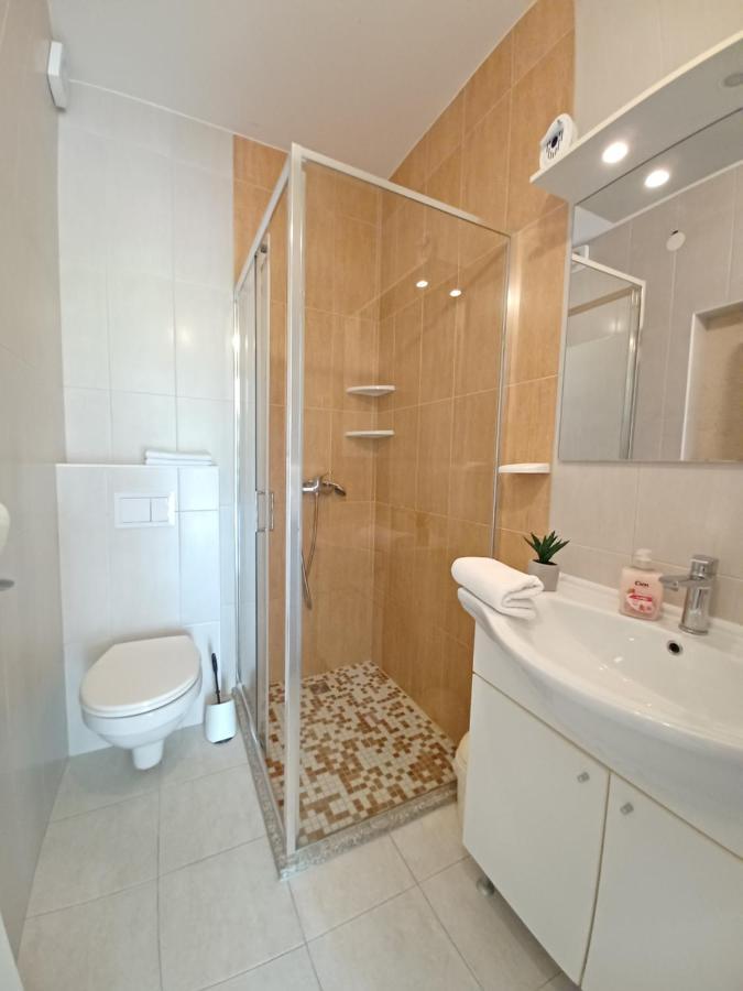Apartment Mira Trogir Bagian luar foto