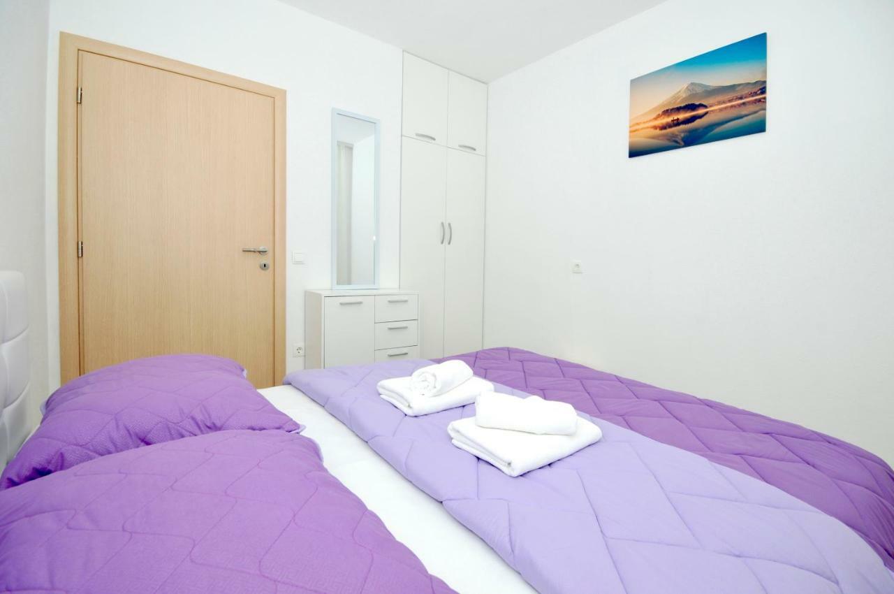 Apartment Mira Trogir Bagian luar foto