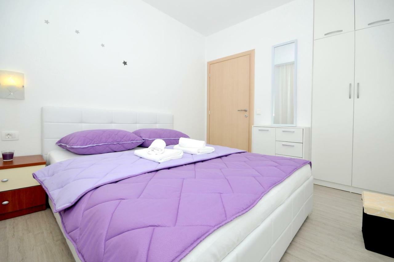 Apartment Mira Trogir Bagian luar foto