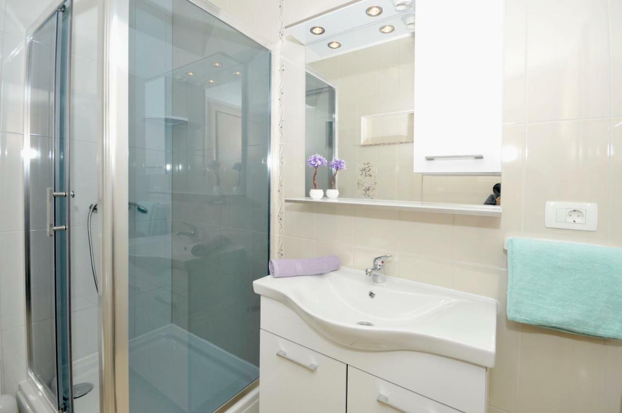 Apartment Mira Trogir Bagian luar foto