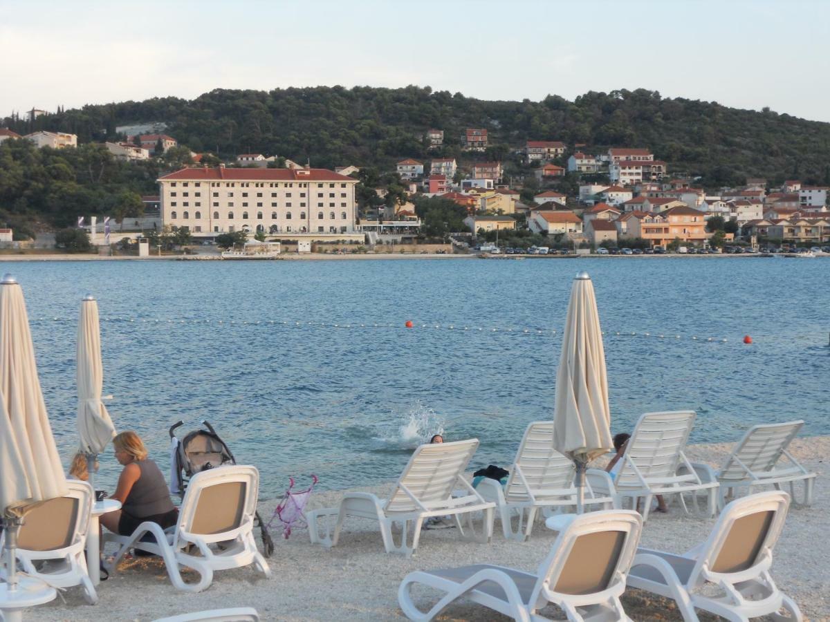 Apartment Mira Trogir Bagian luar foto